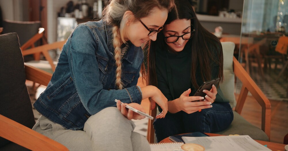 5 Tips to Find the Best Phone Plans for College Students